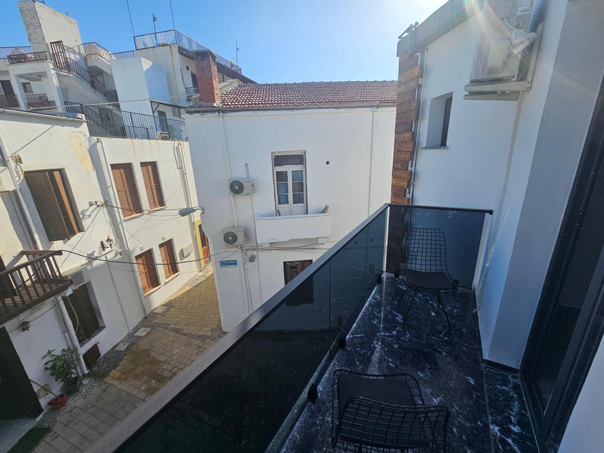Cyprus Harbour Suites Kirenia Zewnętrze zdjęcie