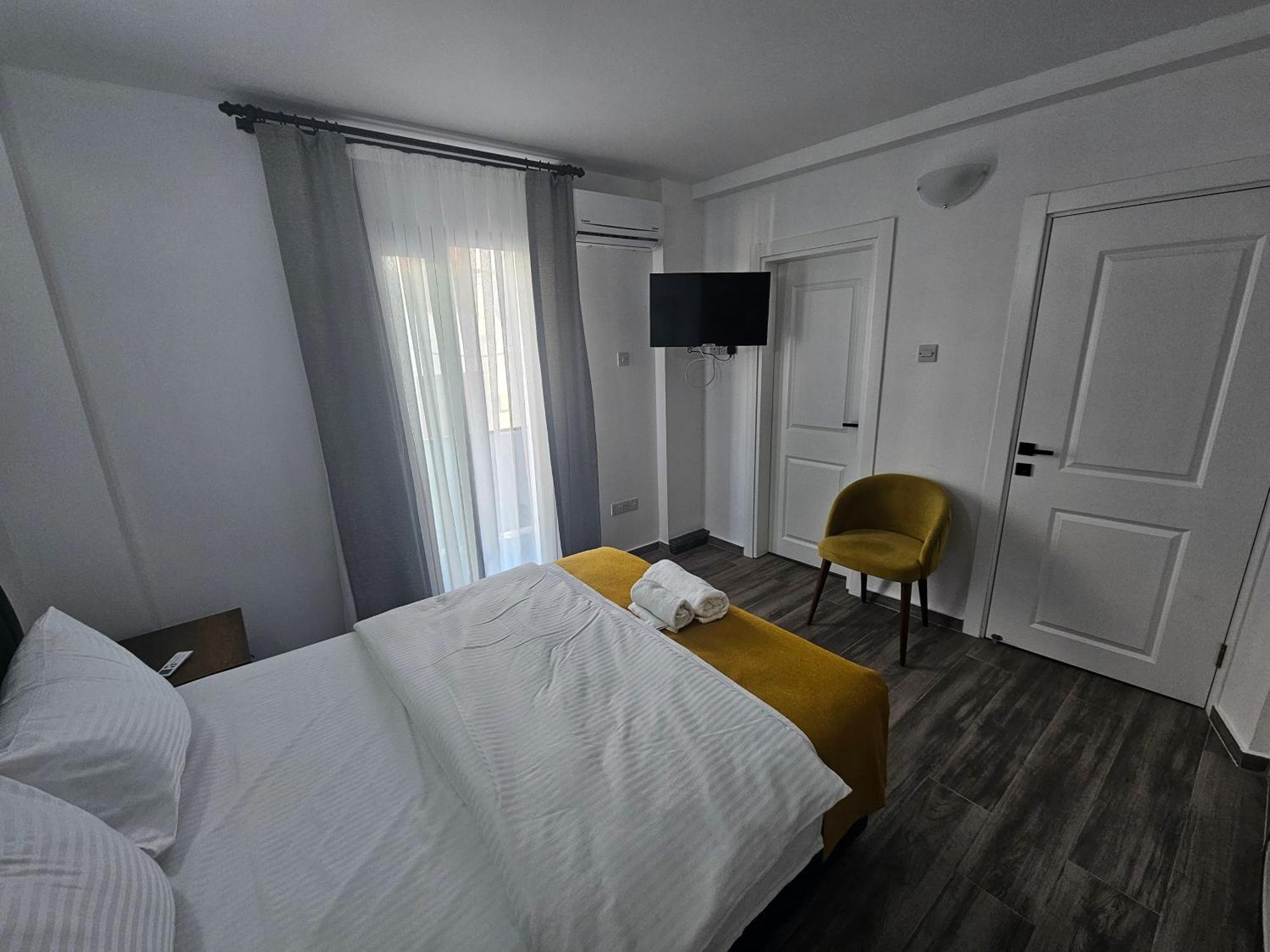 Cyprus Harbour Suites Kirenia Zewnętrze zdjęcie